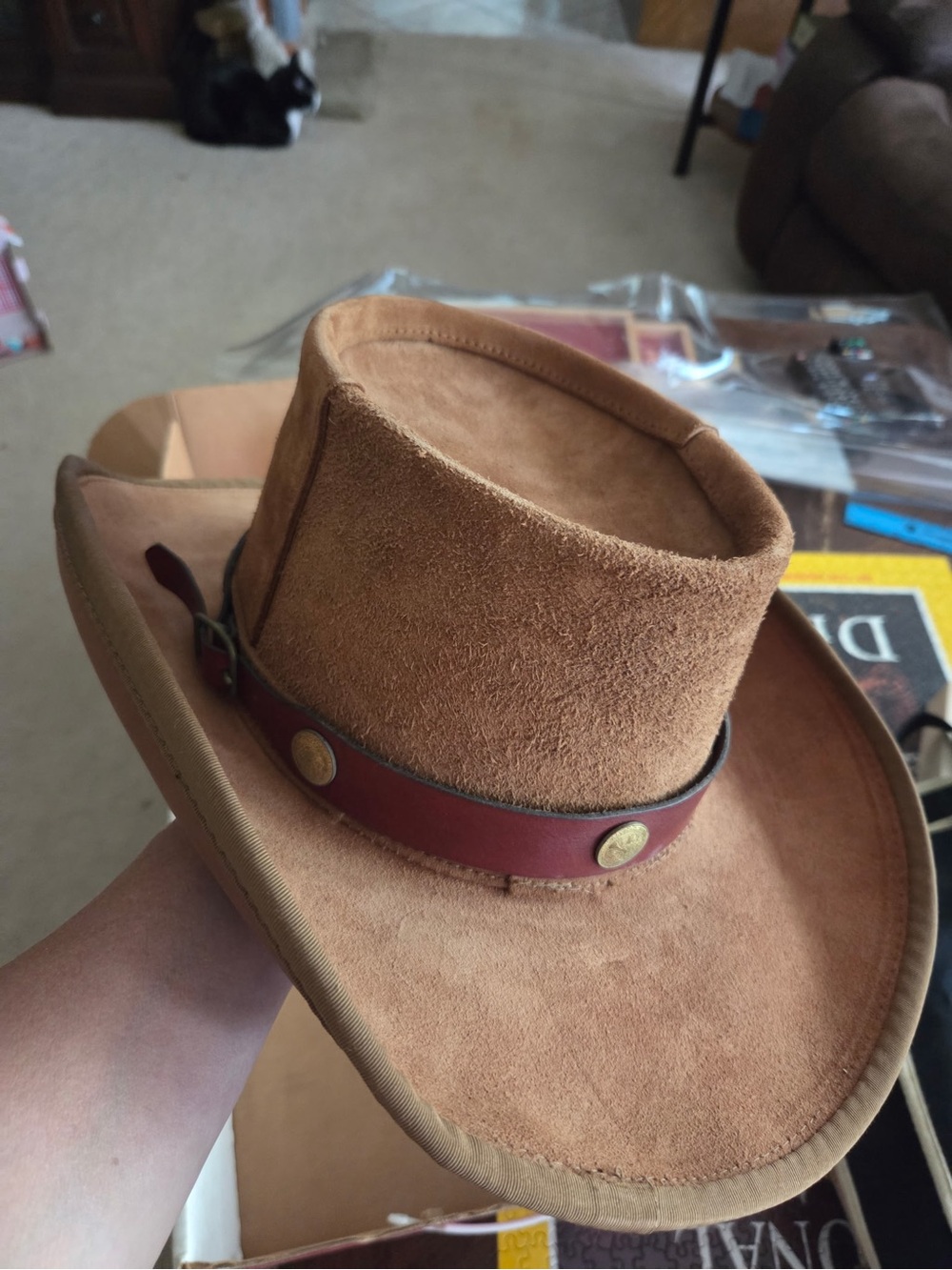 Henschel hat size medium